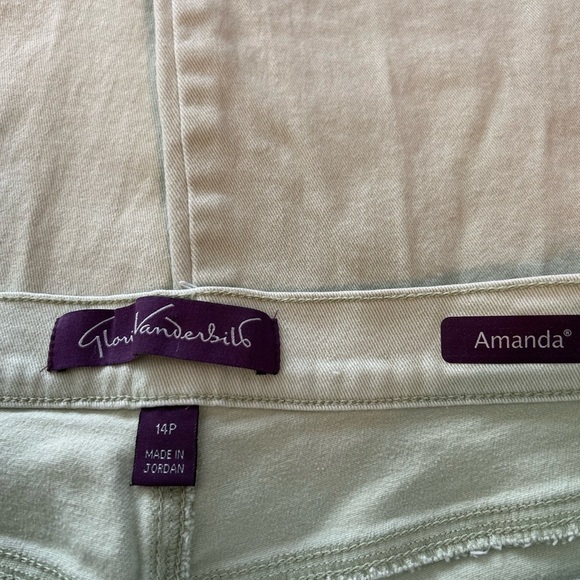 Gloria Vanderbilt Women’s Green Jeans
Size 14P - Picture 5 of 5